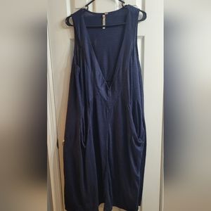 Lightweight dress with amazing pockets